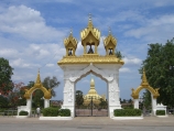 Wat_That_Luang_und_Stupa
